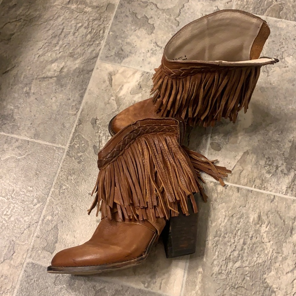FREEBIRD by Steve Madden fringe boots